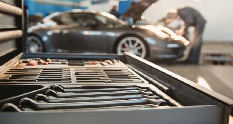 Pre-Engineered Steel Garage